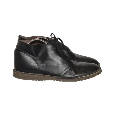 Desert boots (Black) from Lili Mill Leather