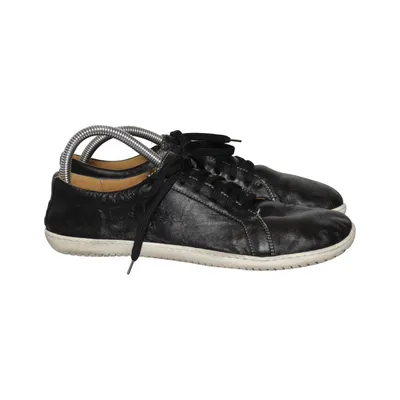 Baskets (Noir) de Groundies Cuir