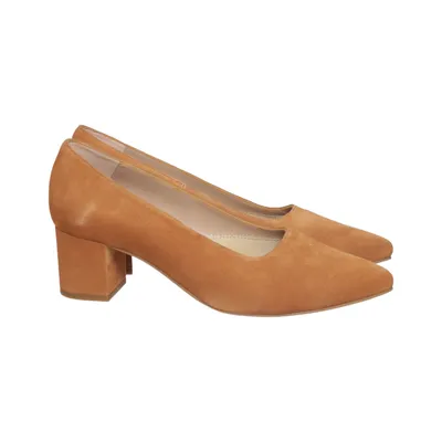 Pumps (Brun) från La Shoe