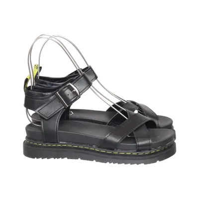 Sandalen (Zwart) van Dr. Martens