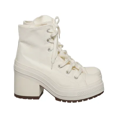 Laced boots (Chuck Taylor All Star Lugged 2.0) from Converse