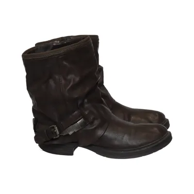 Boots (Braun) von Fly London