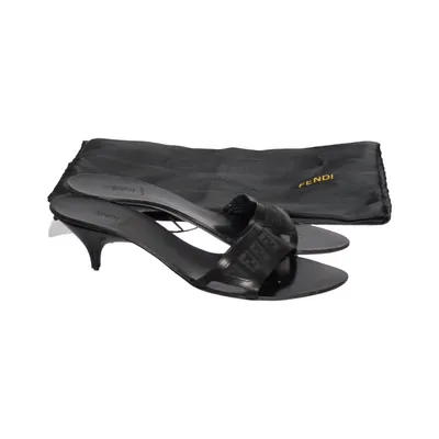 Mules (Noir) de Fendi Cuir