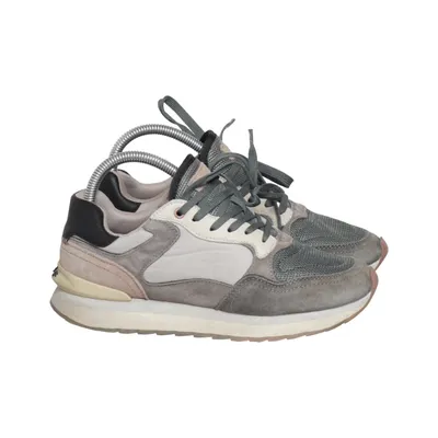 Trainers (Seoul) from Hoff
