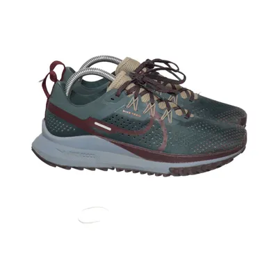 Wanderschuhe (Pegasus Trail 4) von Nike
