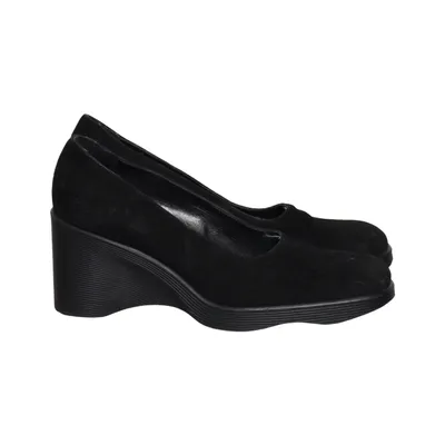 Wedges (Black) from Gucci Suede