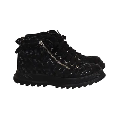 Sneakers (Black) from Piazza