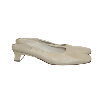 Mules (Beige) de Miista