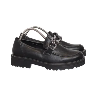 Loafers (Svart) från Living Updated