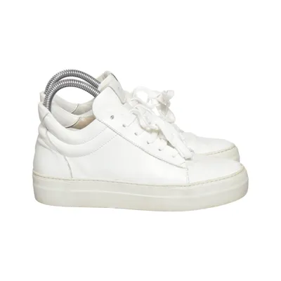 Baskets (Blanc) de Copenhagen Studios