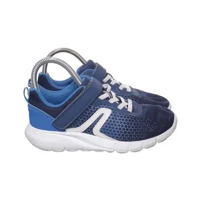 Trainers (Blue, White) from Newfeel