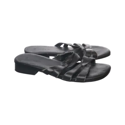 Slip-ins (Black) from Moda