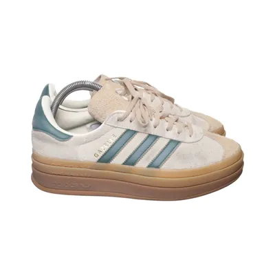 Sneakers (Gazelle Bold) from Adidas Originals