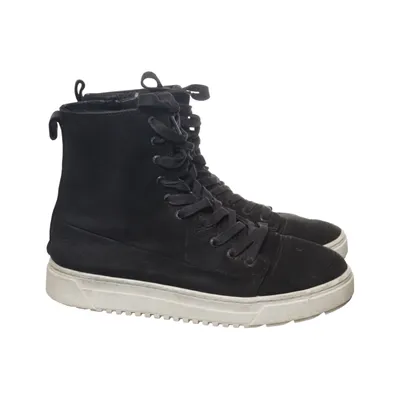 Laced boots (Black) from Hub Leather