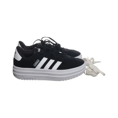 Baskets (Noir, Blanc) de Adidas