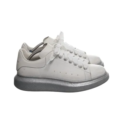 Sneakers (Vit, Silverfärgad) från Alexander McQueen