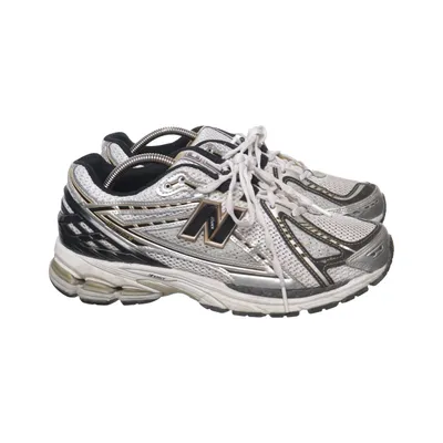 Träningsskor (1906R) från New Balance