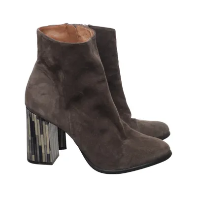 Heeled boots (Gray) from Sacha