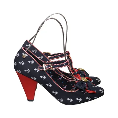 Escarpins (Bleu, Blanc, Rouge) de Irregular Choice