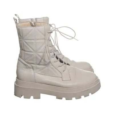 Laced boots (Beige) from Kaxs by KappAhl