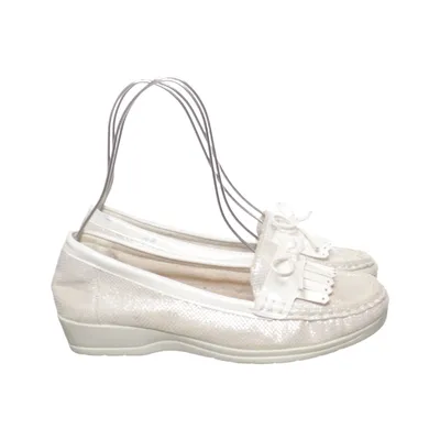 Loafers (White) from Libra Pop Leather