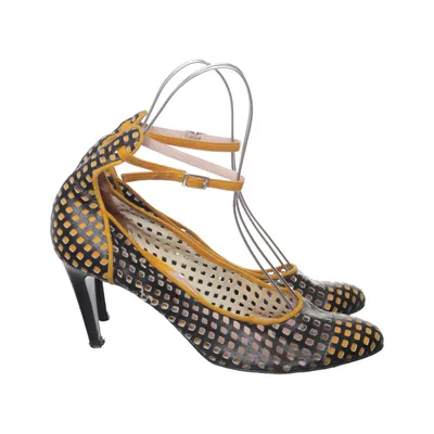 Pumps (Black, Yellow) from Carven Leather