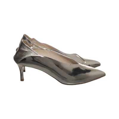 Pumps (Gold) from Navyboot