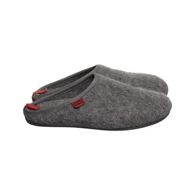 Slippers (Gray) from Andres Machado
