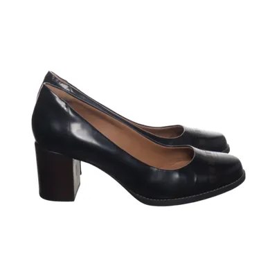 Pumps (Black) from Clarks Artisan