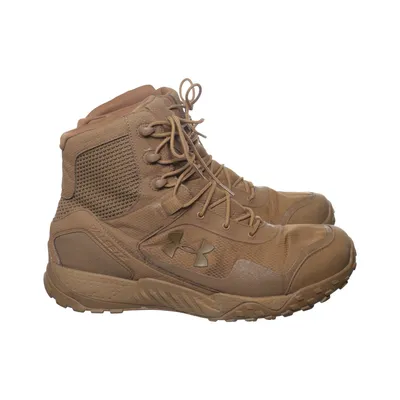 Hiking boots (Valsetz) from Under Armour