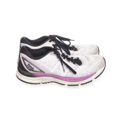Löparskor (W880WT9) från New Balance