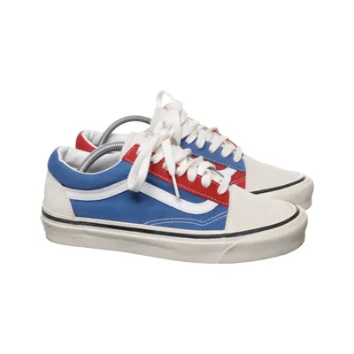 Sneakers (Style 36) from Vans