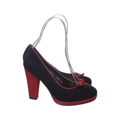 Pumps (Schwarz, Rot) von Muse
