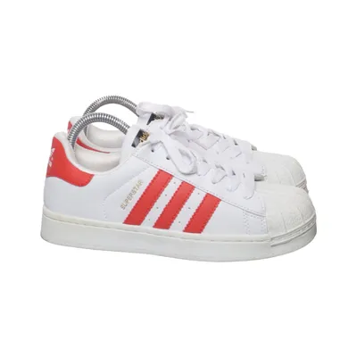 Sneakers (Superstar) from Adidas