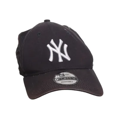 Baseball cap (9FORTY) from New Era Cotton
