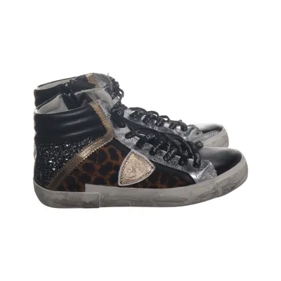 Sneakers (Black, Silver, Multicolored) from Philippe Model
