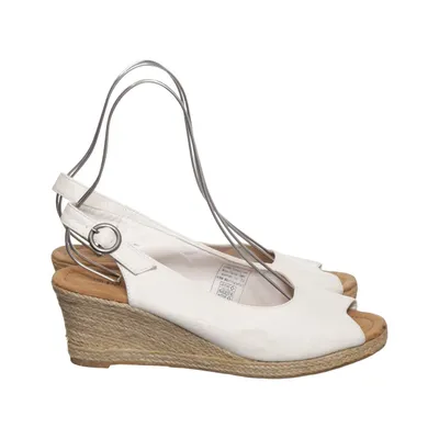 Wedges (White) from Puccetti