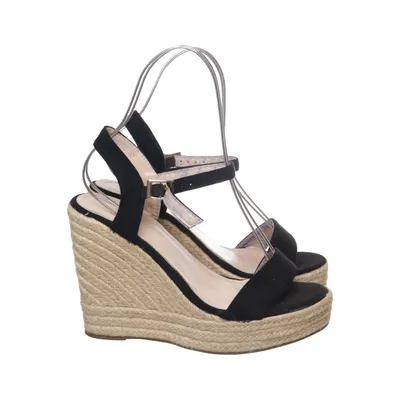Chaussure compensées (Noir, Beige) de Bello Star