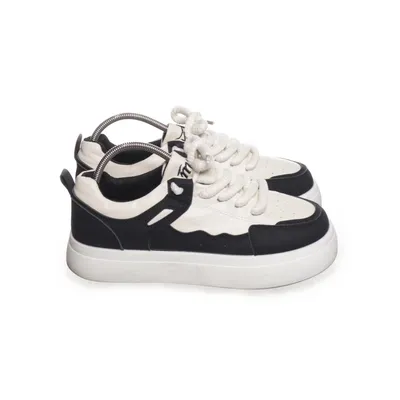 Baskets (Blanc, Noir) de Smile