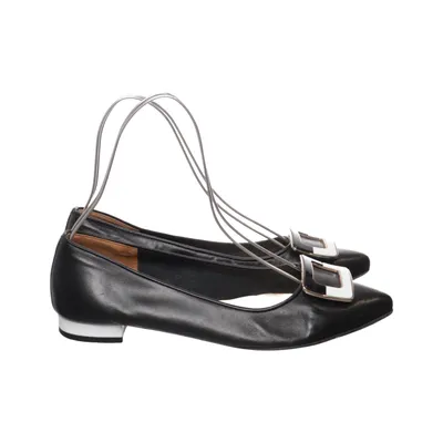 Ballet flats (Black, White) from Gabrielle Leather
