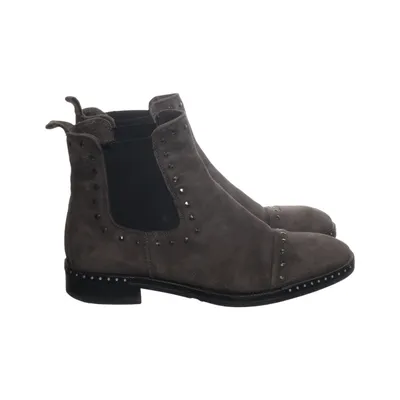 Chelsea boots (Gray) from Walking