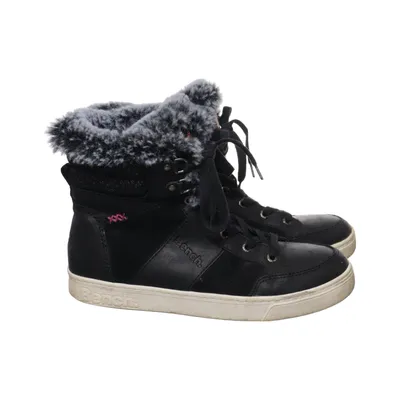 Laced boots (Black) from Bench