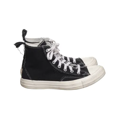 Canvas shoes (A06100C) from Converse