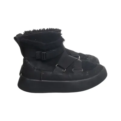 Boots (Svart) från UGG