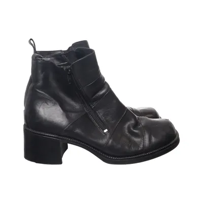 Boots (Svart) från Janet D.