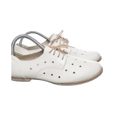 Brogues (White) from Lasocki Leather