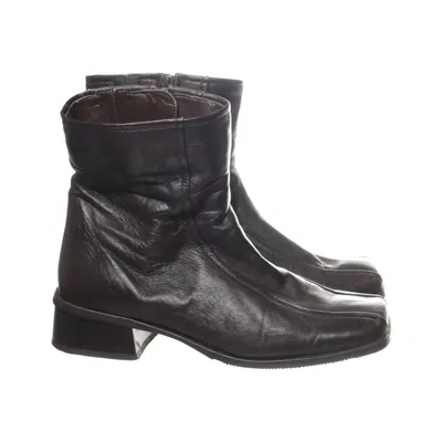 Boots (Brun) från Medicus Skinn