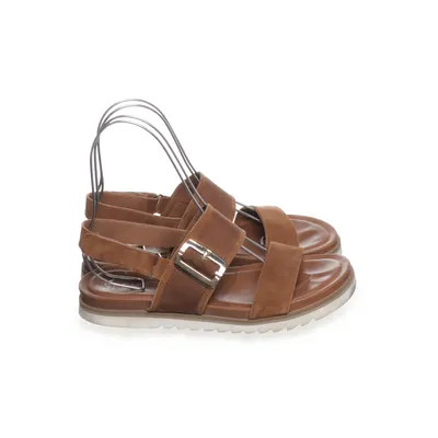 Sandals (Brown) from Ara