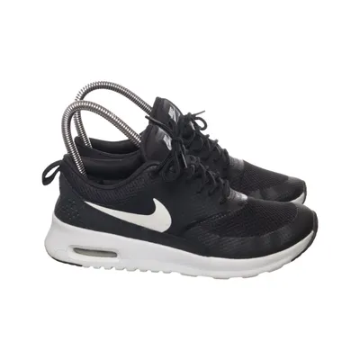 Trainers (Black) from Nike