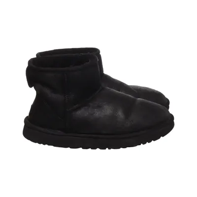 Boots (Svart) från UGG